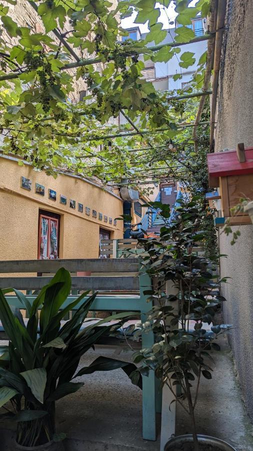 Guesthouse Kartli Тбилиси Экстерьер фото